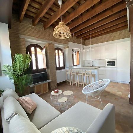 Апартаменты Hostfy Centro Puerta Osario Севилья Экстерьер фото